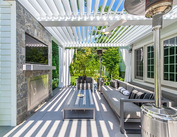 Motorized louvered pergola installed in Louisville Kentucky by Louvered Outdoor